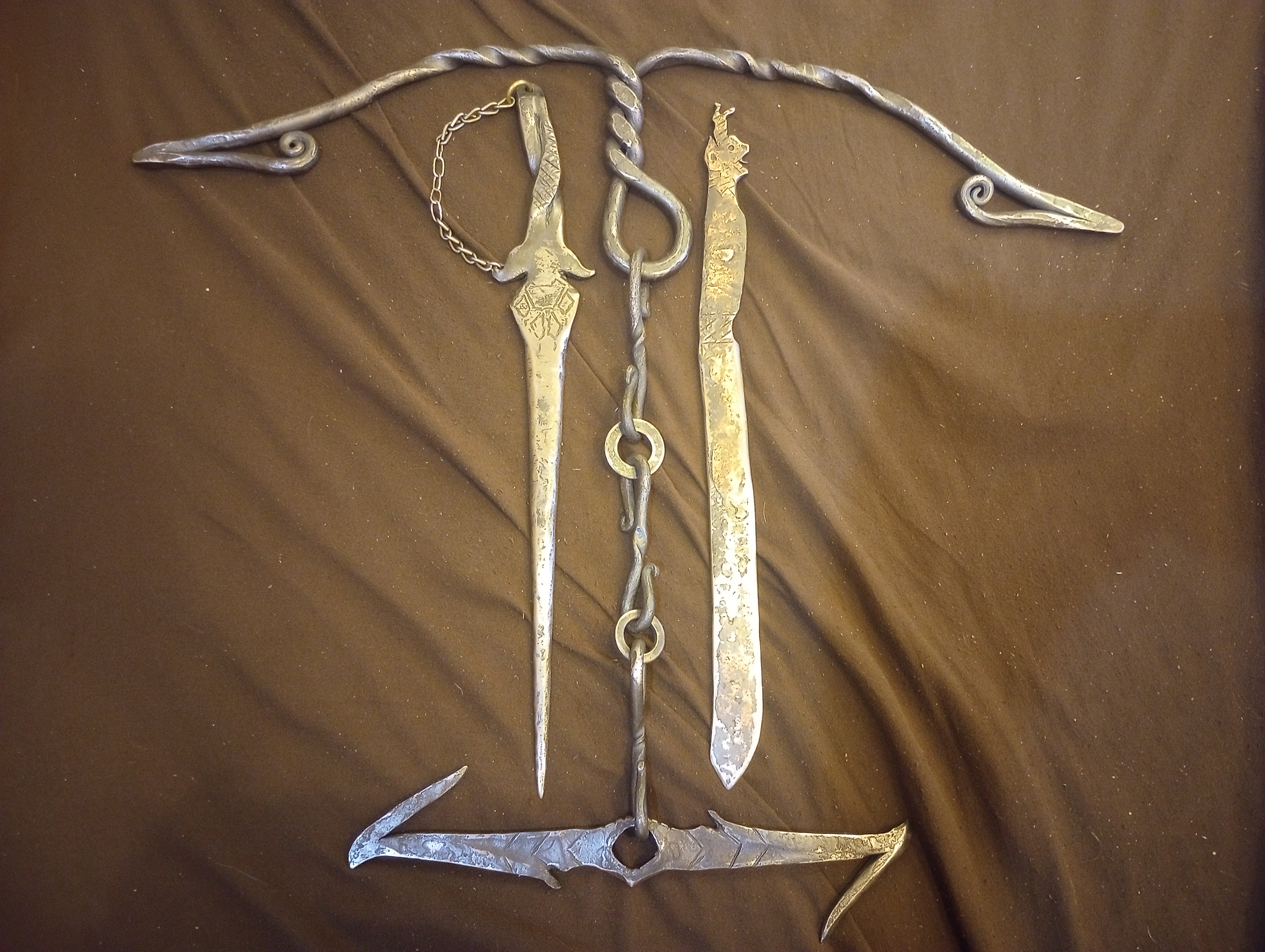Wolf Trap, Spike, and Knife